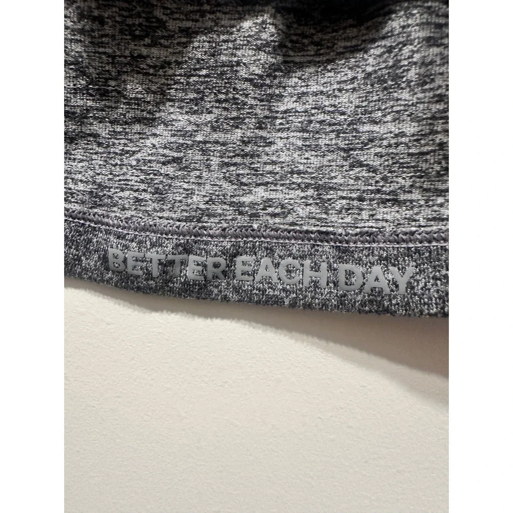 Lululemon Long Sleeve Grey‎ Heathered Running Top LW3HIOR Size 6